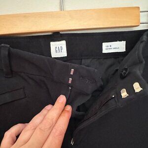 Black Gap Skinny Ankle Pant